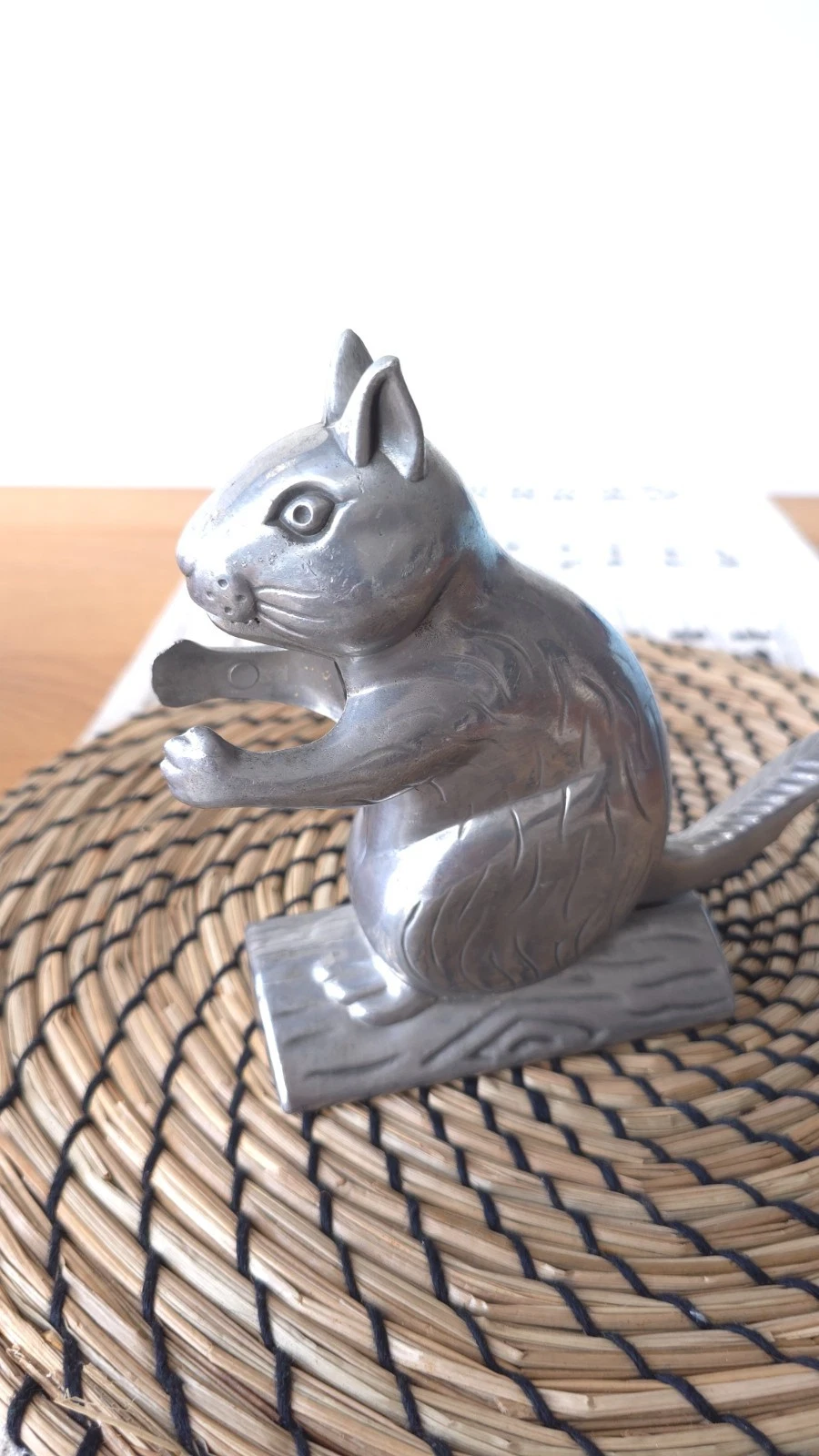 Vintage Squirrel Table Top Novelty Nutcracker Aluminium Metal Made In Taiwan 6"