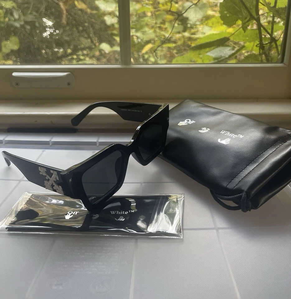 免费送货 Off-White Square Virgil 太阳镜黑白 OERI003 1007 — 第 4/4 张图片