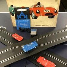1960's Strombecker 1/32 Slot Car Complete Working Set With 3 Original Cars