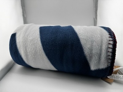 american eagle outfitters blanket 50*60 NWT 