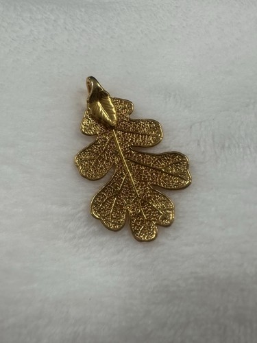 24K Gold Dipped Oak Leaf Pendant