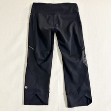 Lululemon Womens Leggings 6 Black Home Stretch Crop 19 Inch