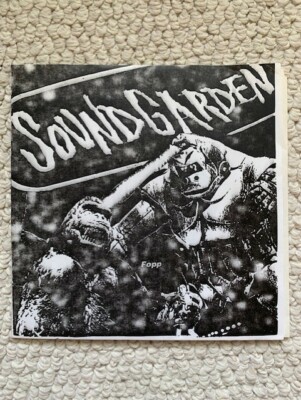 SOUNDGARDEN ULTRA RARE 7 INCH 45 BLUE VINYL FROM 1989 FOPP ONLY