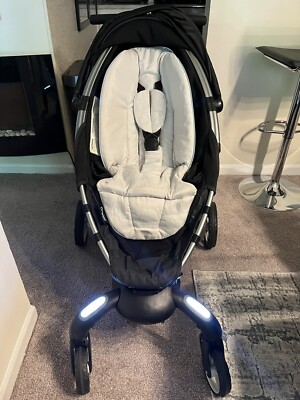 Ultra Luxury 4moms Origami Stroller MSRP $1000