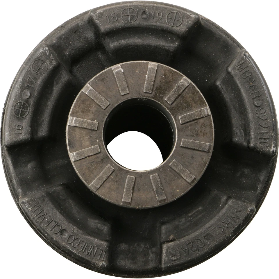 Buje de brazo de control delantero inferior delantero MOOG para Ford Expedition 2007-2016 Foto 2 de 2