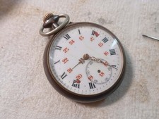 alte Taschenuhr mit Stahlgehäuse funktionstüchtig