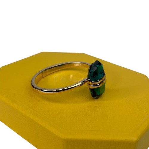 Swarovski Lucent bangle Magnetic closure, Oversized crystal, Green, Bracelet M - Picture 7 of 11