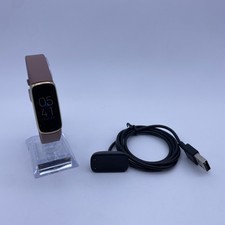 Fitbit Luxe-Fitness and Wellness-Tracker - Soft Gold Stainless Steel, Small