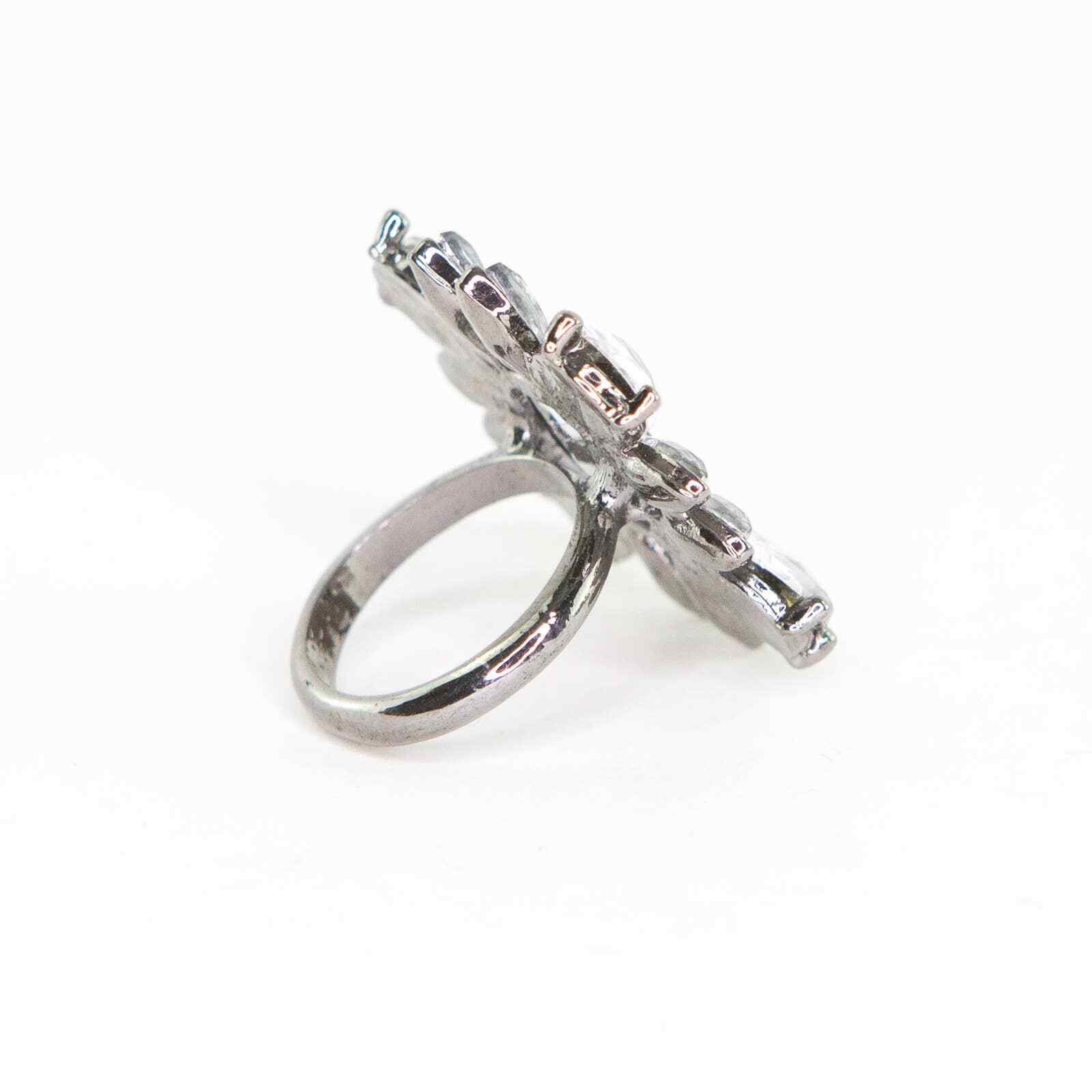 Rhinestone RING Large Face Statement Size 8 Fun & Big