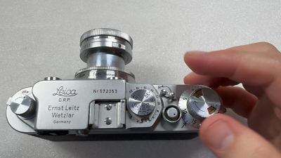 ライカ　Leica IIF 実用美品 Vintage LEICA IIF 35mm Rangefinder Camera W/ Leather Case & Import