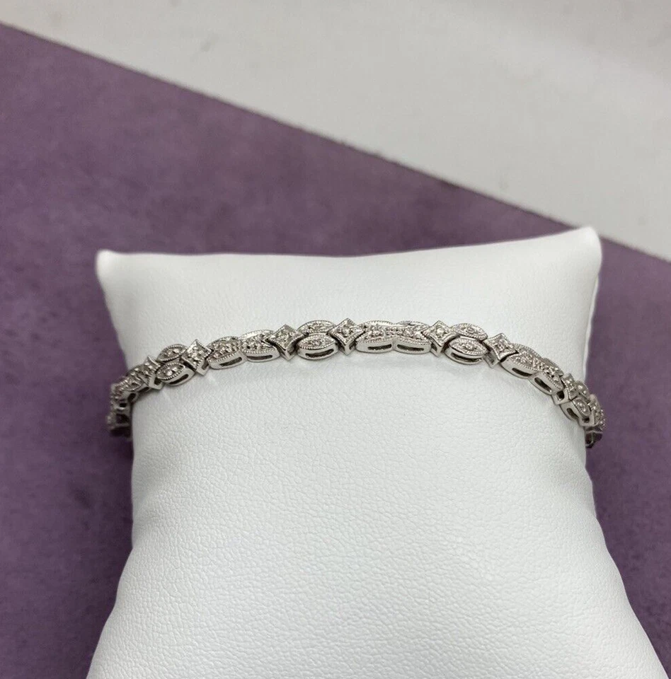 14kt White Gold .30 CTW I1, I Diamond Patterned Tennis 7.5 in Bracelet 991782-1 - Image 3 of 4