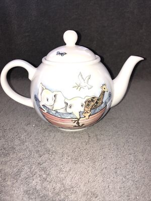 Arthur Wood Noah's Ark Teapot with Lid Tiger Giraffe Elephant Dove England