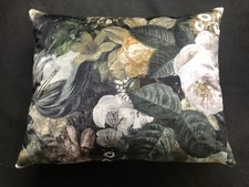 Osborne & Little Velvet Cushion Cover FULLERTON - 50cm x 40cm (20" x 16")