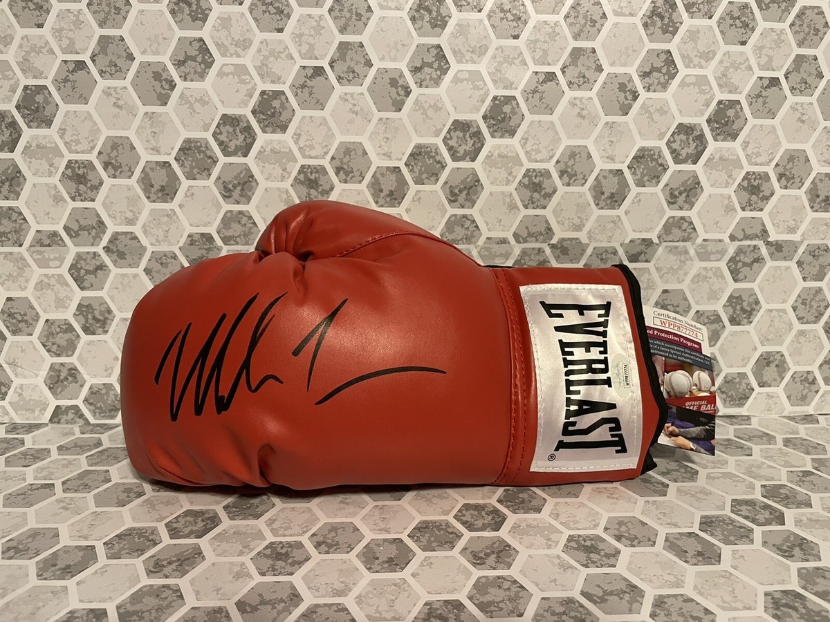 GANT DE BOXE EVERLAST SIGNÉ MIKE TYSON AUTOGRAPHE AUTHENTIQUE JSA TÉMOIN COA 24