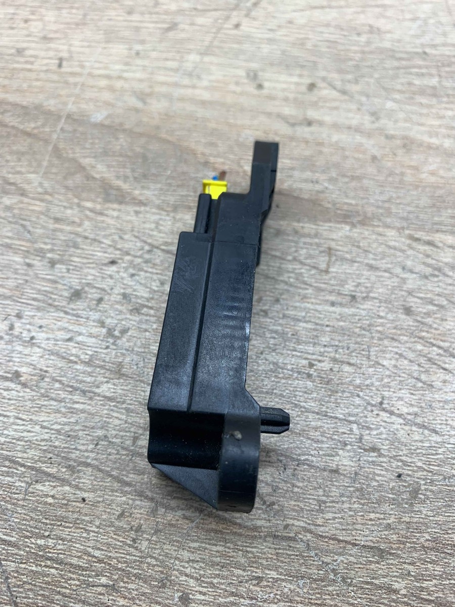 0018204426 Mercedes Benz C Class 003700 SRS Airbag Crash Sensor 