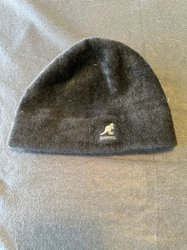 SOMBRERO KANGOL ANGORA 70% ANGORA 30% NYLON Gorro Negro Suave Foto 2 de 4