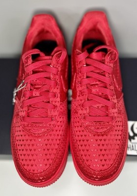 Size 9.5 - Nike Air Force 1 2026 Low Valentine's Day University