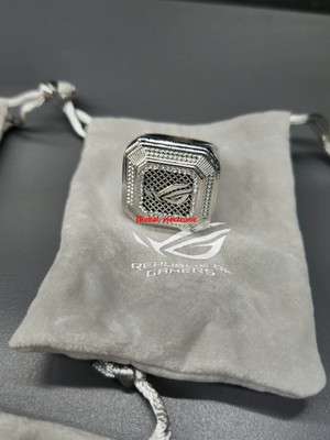ASUS ROG RTX 50 Series STRIX Limited Edition Alloy Ring with Gray Pouch