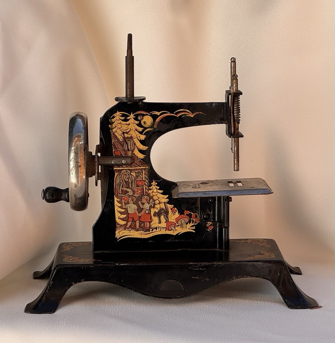 Casige Hansel and Gretel German Miniature Toy Sewing Machine Circa