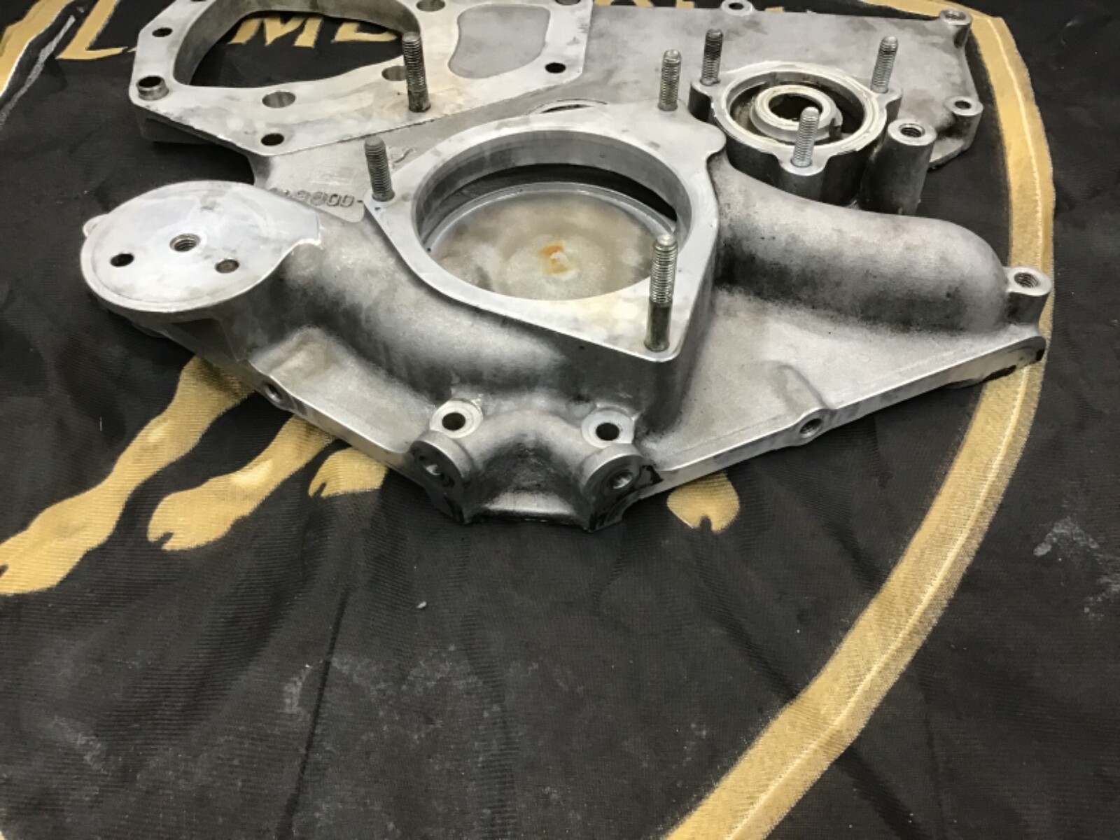02 07 Lamborghini Murcielago front engine timing cover