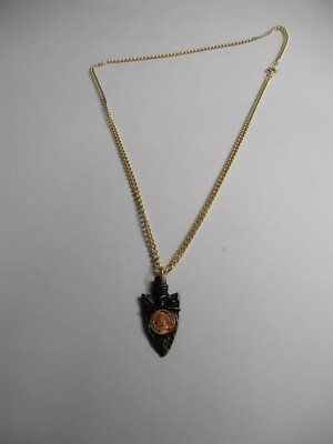 (#567) VINTAGE SHRUNKEN INDIAN PENNY ARROW NECKLACE 20''