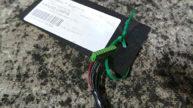 PA6 GF15 wischerschalter für RENAULT SCENIC II AUTHENTIQUE 2003 1347856 Foto 3 de 4