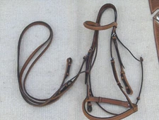 BEVAL ROUND RAISED BRIDLE with FLAT REINS - OVERSIZE