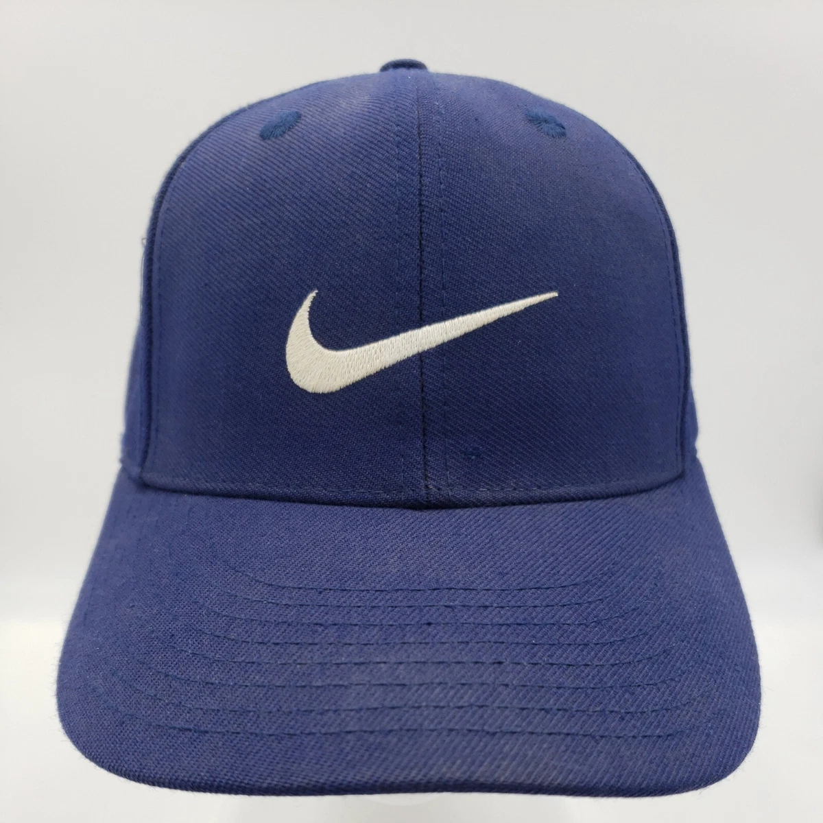 Nike fitted hats cheap