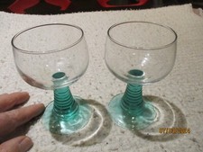 Ancien Verre de Vin d'Alsace Pied Vert pastel