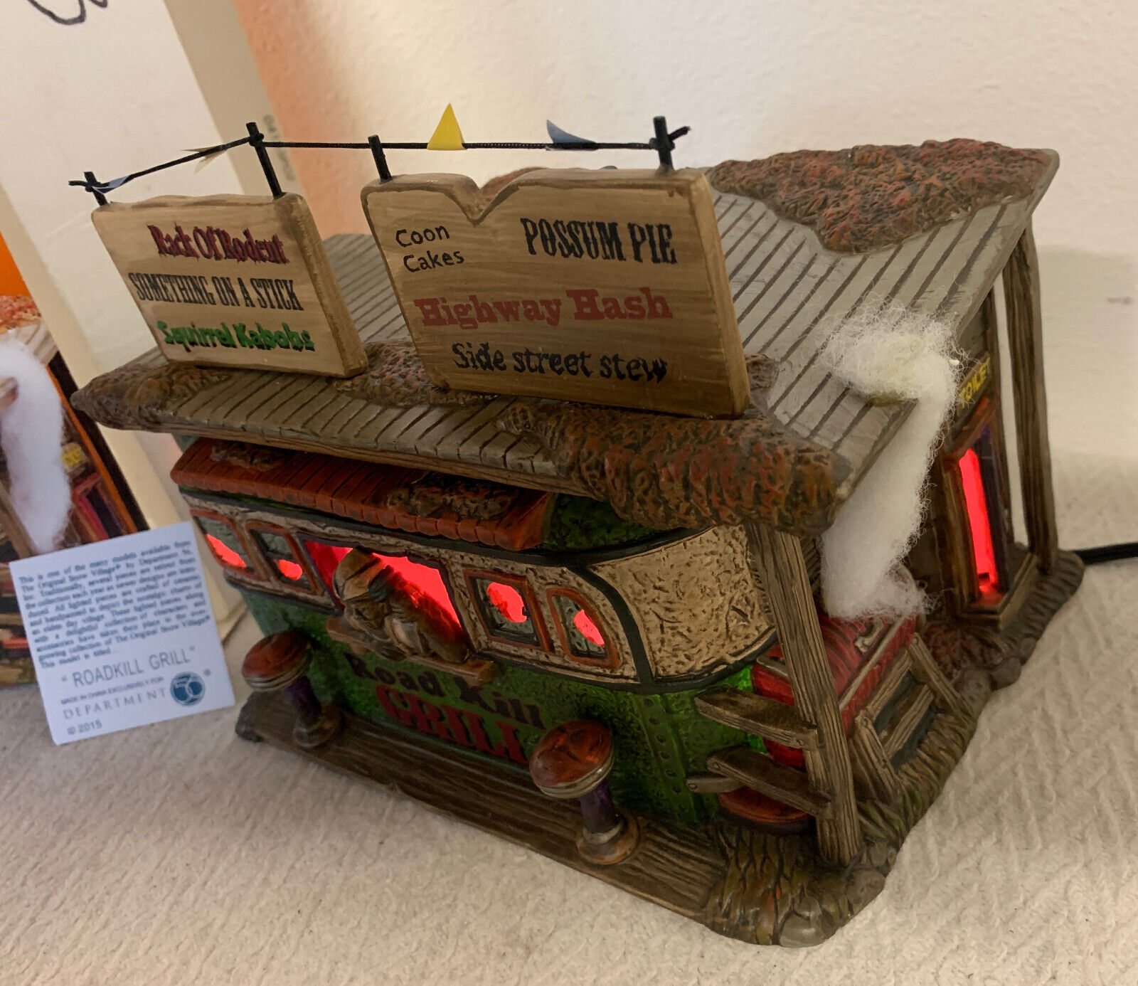 Dept 56 roadkill grill 4044882 Halloween Snow Village complete & working - Picture 3 of 5