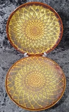 Home Essentials Reactive Trellis Collection 8.5" Salad Plate - Lot of 2 - EUC