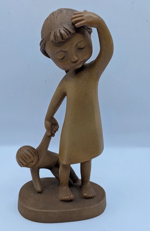 Vtg ANRI Hand Carved Wood Sculpture Girl With Doll By Osvaldo Moroder 8" Tall