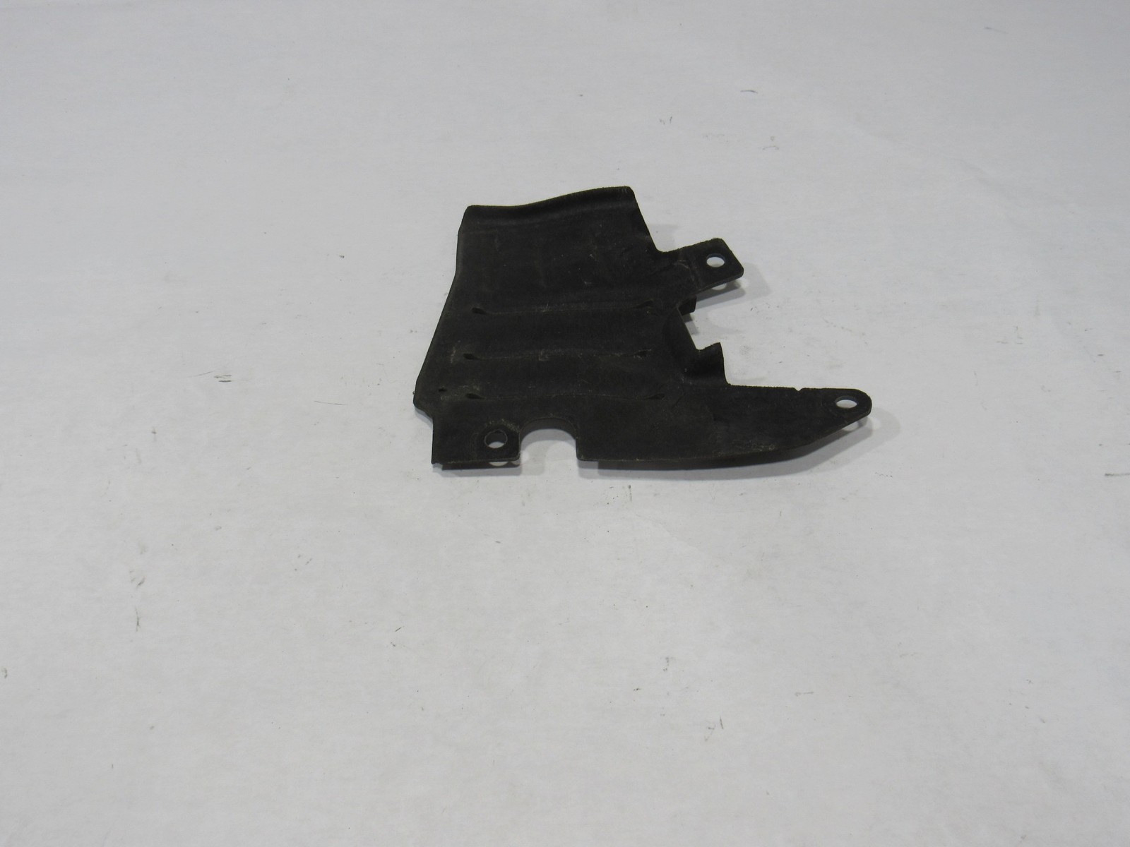 14-20 BMW I8 2015 Rear Right Underbody Lower Cover Trim Protector Shield ;:M