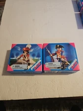 Playmobil Special Lot Of 2 Figures French Guard And Muskateer Sets 4627 And 4611