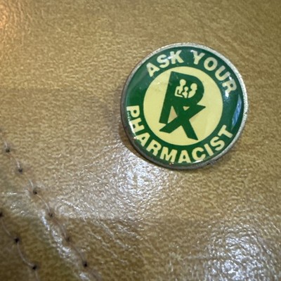 RARE Abbott Pharmaceutical Labs ASK YOUR PHARMACIST RX Prescription Lapel Pin
