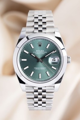 Rolex Datejust 126300 Box + Papiere 41mm Automatik ,,Grün'' Jubilee NEU