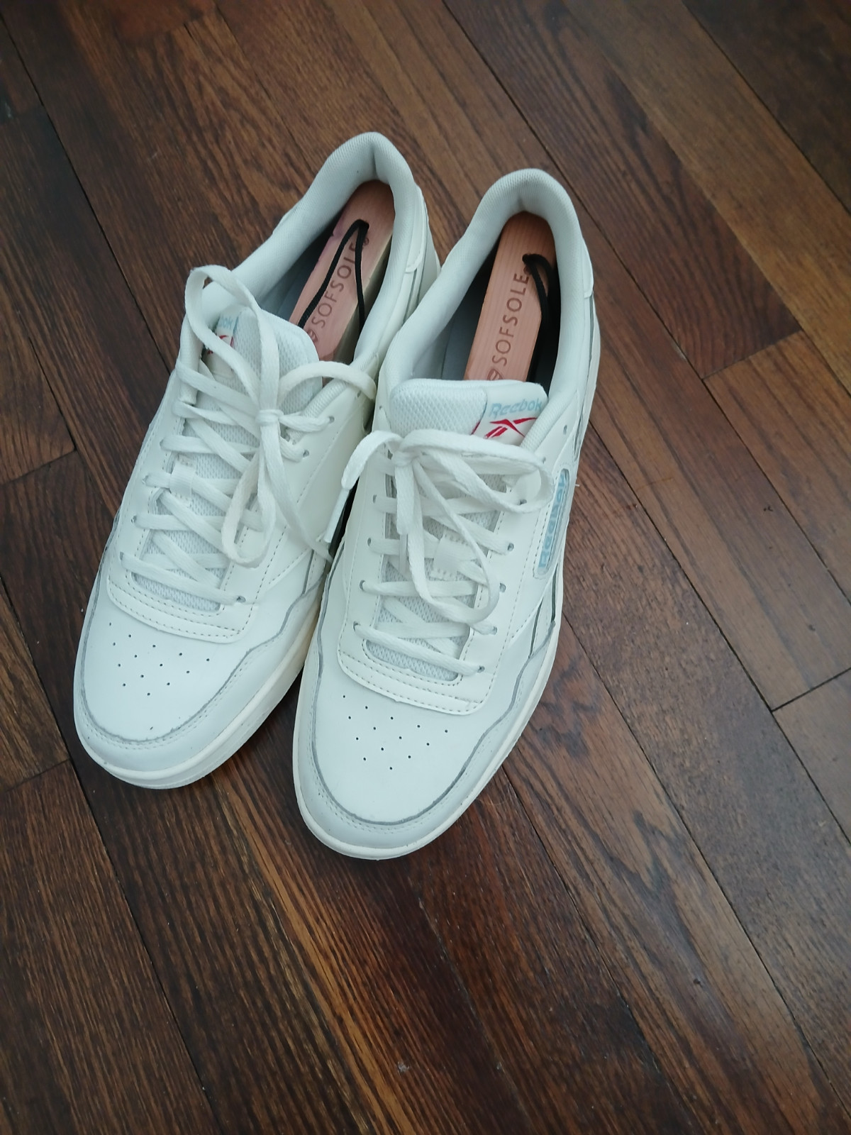 REEBOK Memory Tech Classic  Renaissance White Sz … - image 3