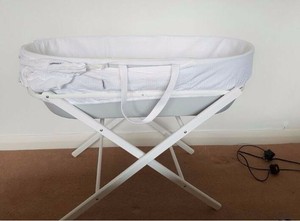 shnuggle fitted sheets