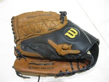PRE-OWNED WILSON PRO SELECT A2476 RIGHT HAND BASEBALL GLOVE