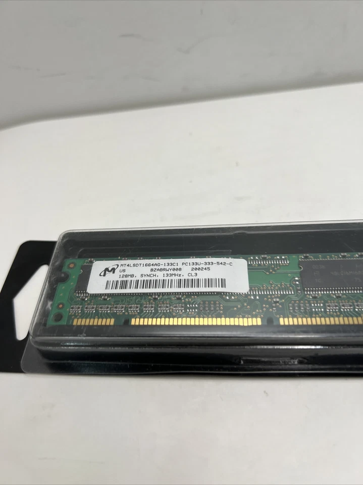 MICRON 128MB SDRAM PC133 CL3 DIMM NON-ECC MT4LSDT1664AG-133C1 PC133U-333-542-C - Image 3 of 4