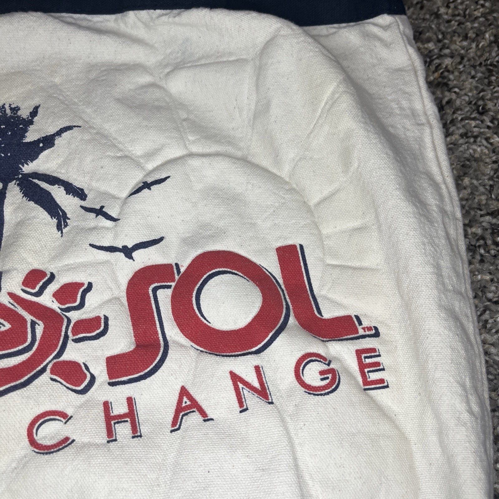 SAOLA Borsa tote DEL SOL che cambia colore con luce solare con palme