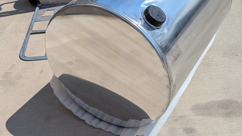 Par 3609589C94 588C94 International tanque de combustible diésel 26 X 36 pulgadas 80 gal. 8600 Foto 4 de 4