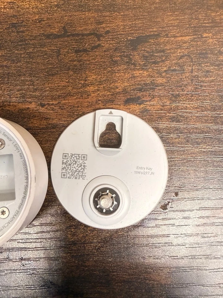 🌟Lot of THREE - Google Nest Temperature Sensor White, Model A0106 T5000SF 🌟 - Image 4 of 4