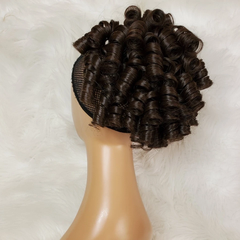 Rabo de cavalo com cachos em espiral - Imagem 4 de 4