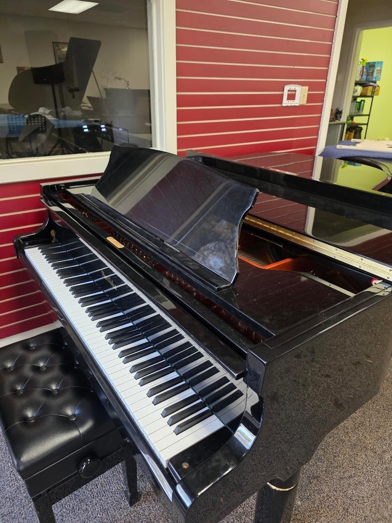 Nordiska 6'Grand Piano Ebony High Gloss used
