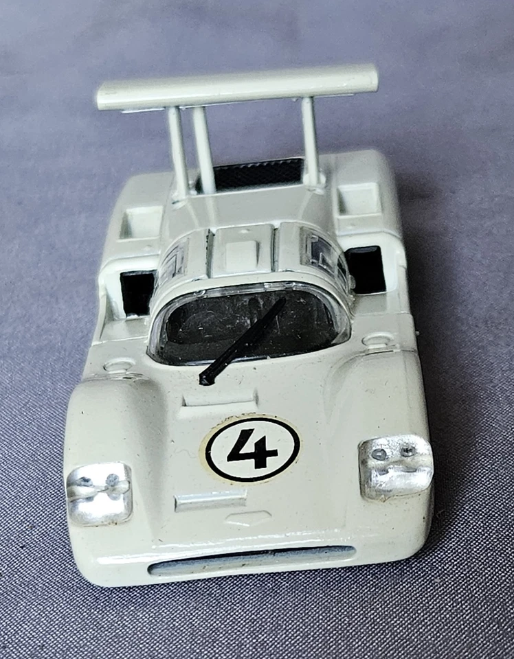 SOLIDO CHAPARRAL 2F RACE CAR 1/43 SCALE MIB - Image 4 of 4