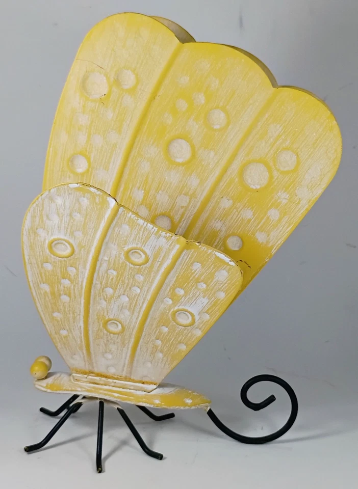 Large Wing Metal Butterfly, Shelf Sitting Home Décor Statue. - Image 4 of 4