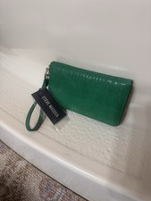 New Steve Madden Wristlet Wallet Womens Green PU Bifold Clutch