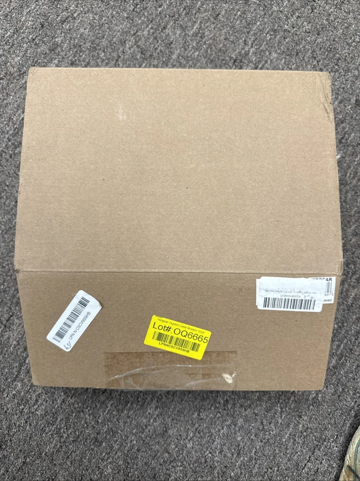 Netgear Gigabit Cable Modem (32x8) DOCSIS 3.1 | for XFINITY CM1000-1AZNAS - Image 2 of 3