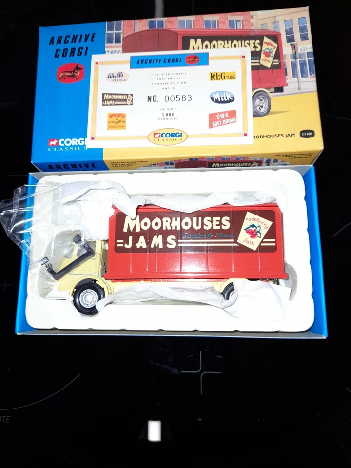 corgi trucks 1 50 limited edition erf - Image 2 of 3